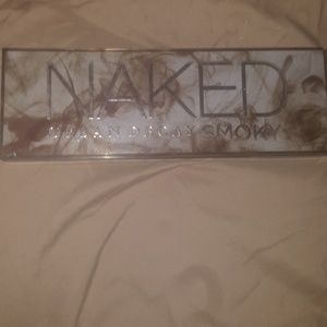 Makeup ((authentic )) only used once